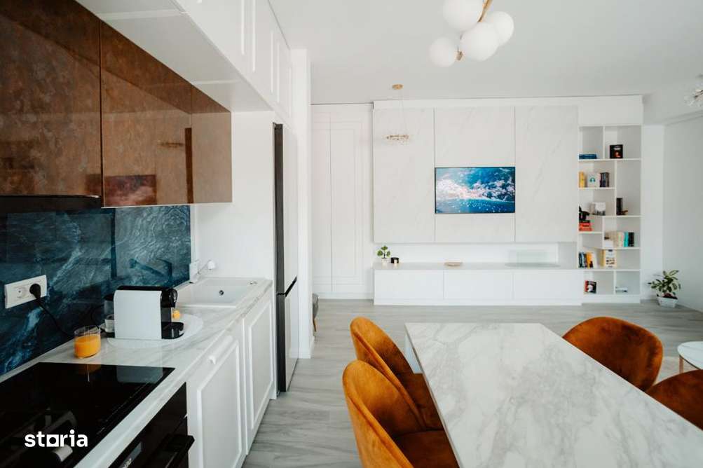 Studio modern, proiect cu piscina, Future Residence Torontal-3