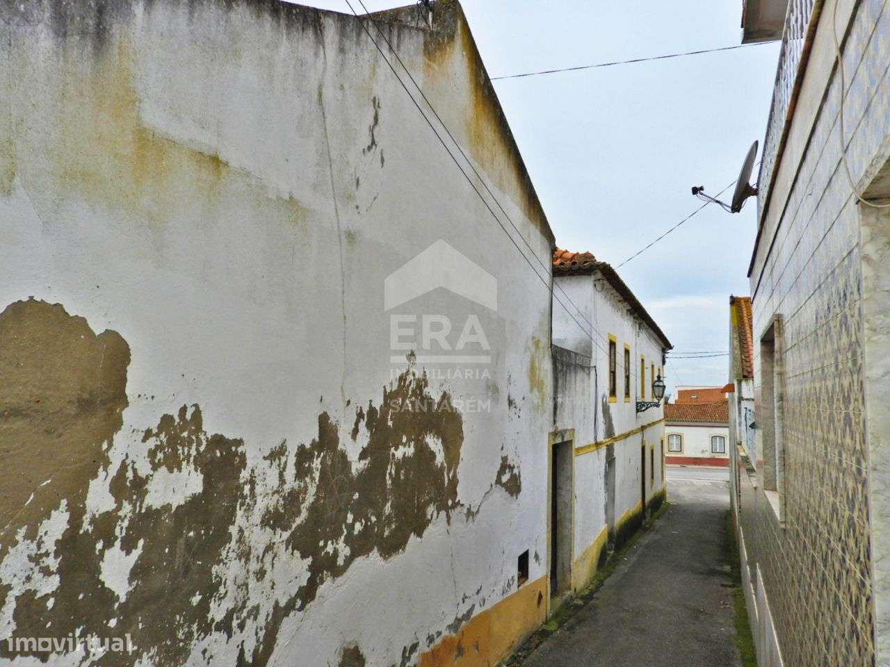 Prédio no Centro da Chamusca - Grande imagem: 2/11