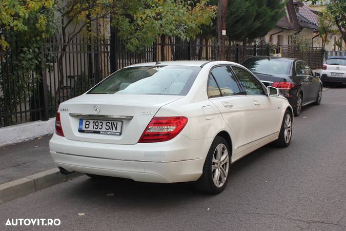 Mercedes-Benz C - 3