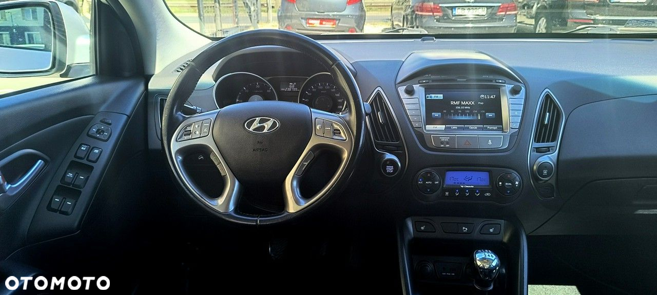 Hyundai ix35 - 16