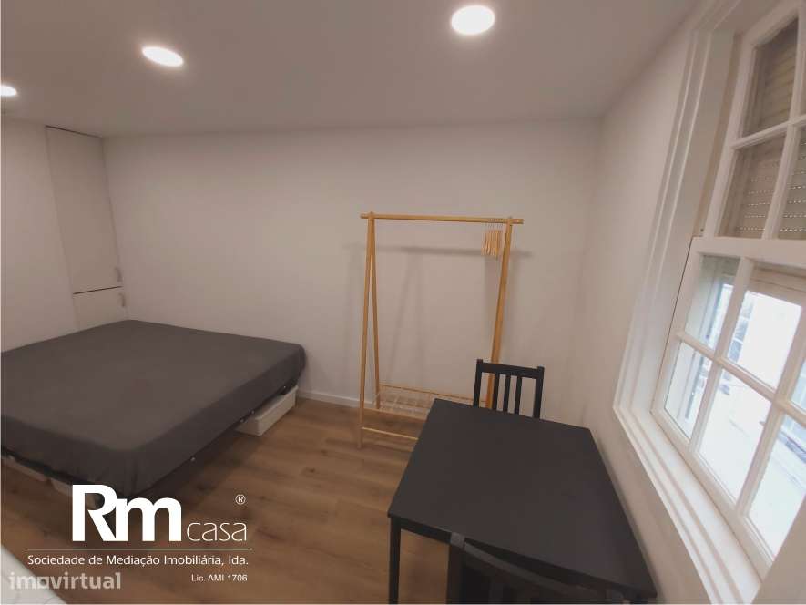 Excelente Prédio remodelado junto à Praça do Comercio-37