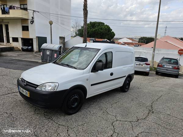 Opel combo A/C - 3