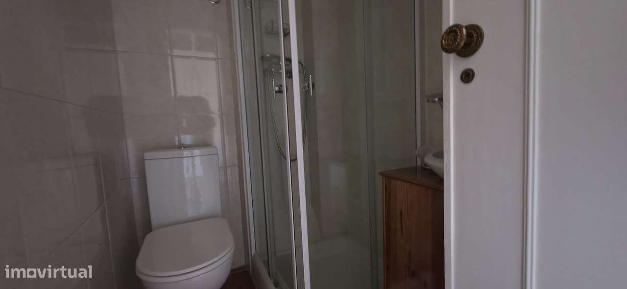 Apartamento T3, localizado na Venteira-15