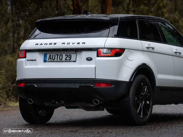 Land Rover Range Rover Evoque 2.0 TD4 SE Dynamic Auto - 4