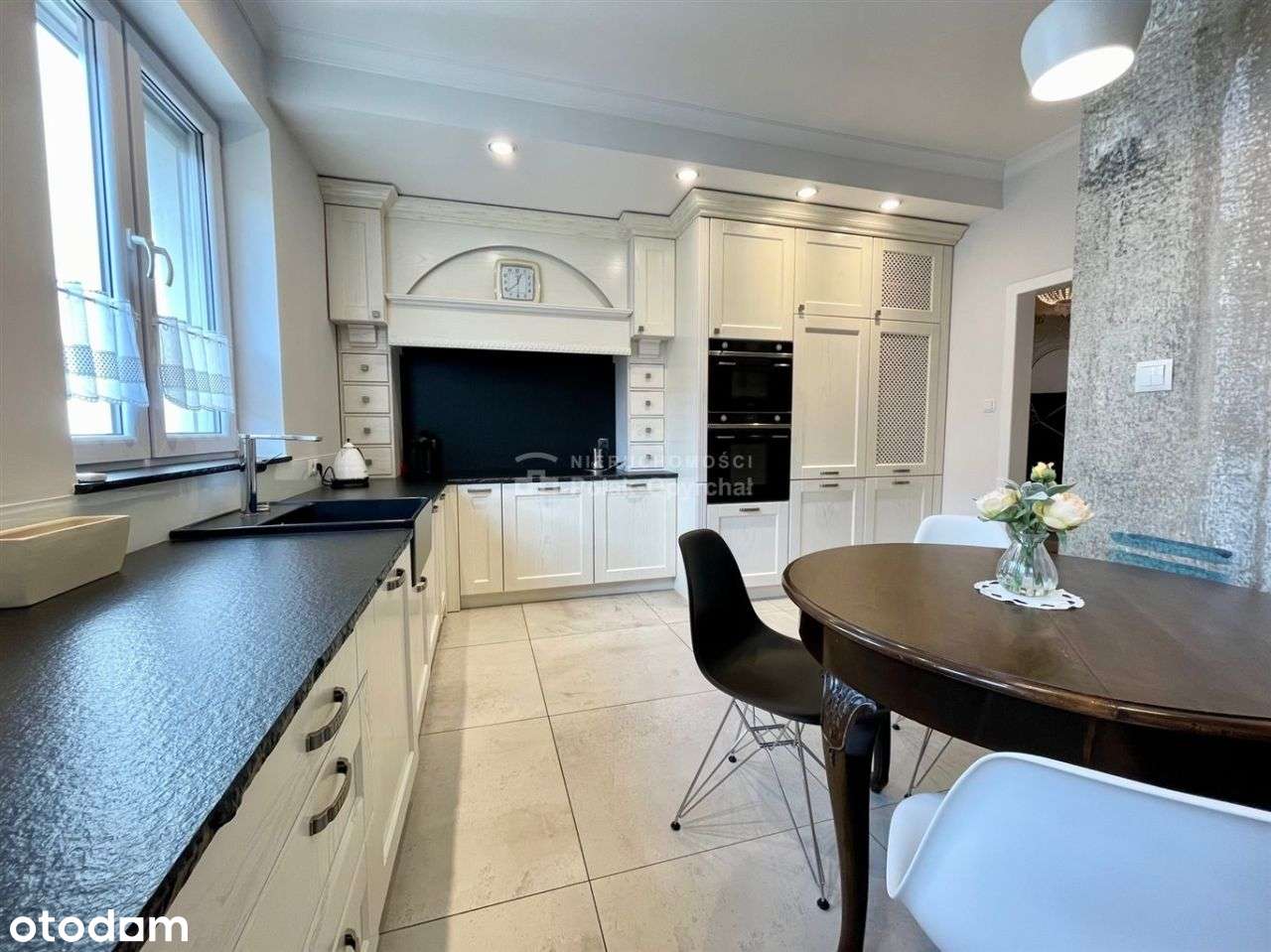 Luksusowy apartament w Alejach-4