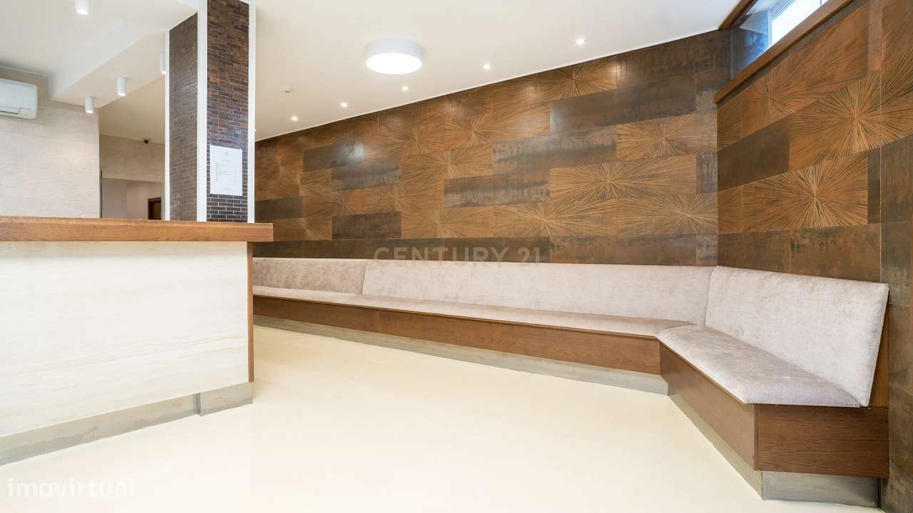 Fracção Autónoma para Comércio em Excelente Estado de Conservação - 40 - Grande imagem: 4/26