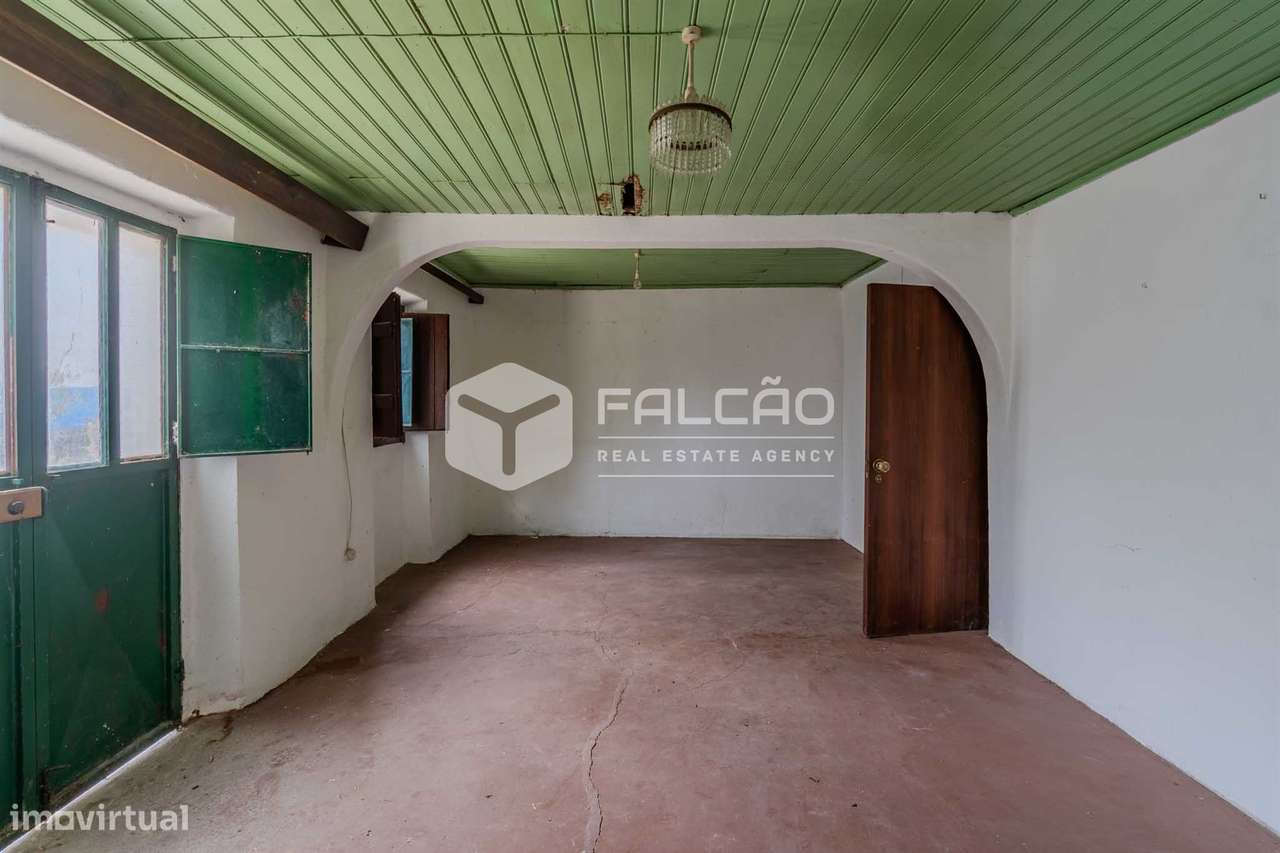 Moradia para Restaurar T2+2 Venda em Casével e Vaqueiros,Santarém-40