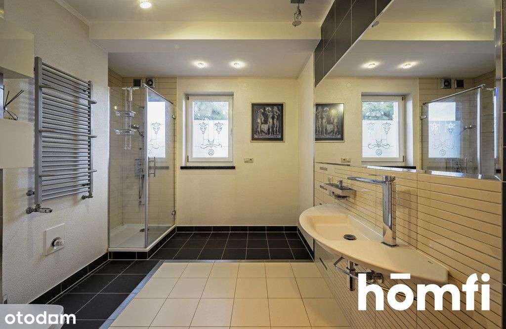 Dom jednorodzinny z garażem na dużej działce-9