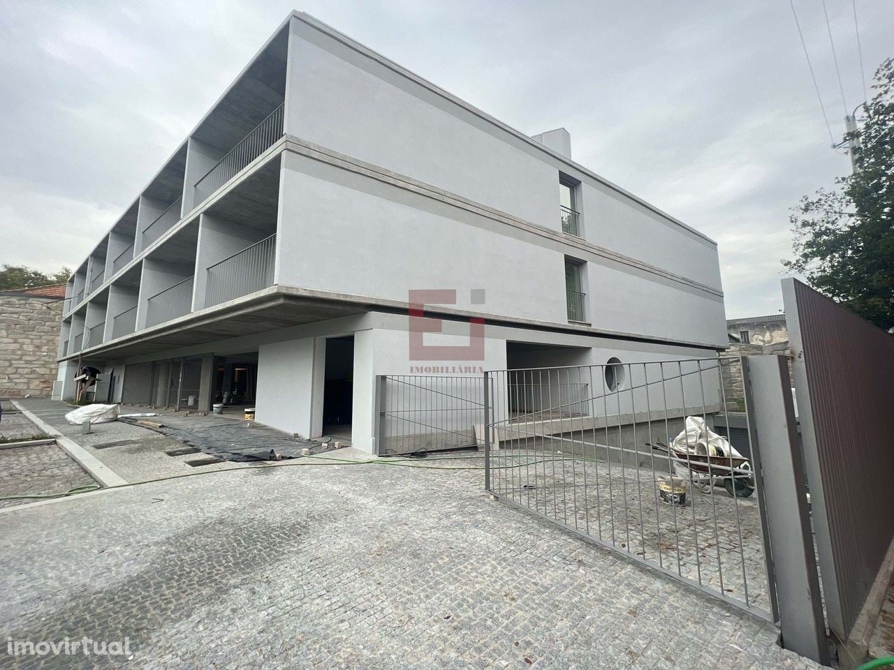 Apartamento T2 Novo, próximo do Hospital de São João e universidades