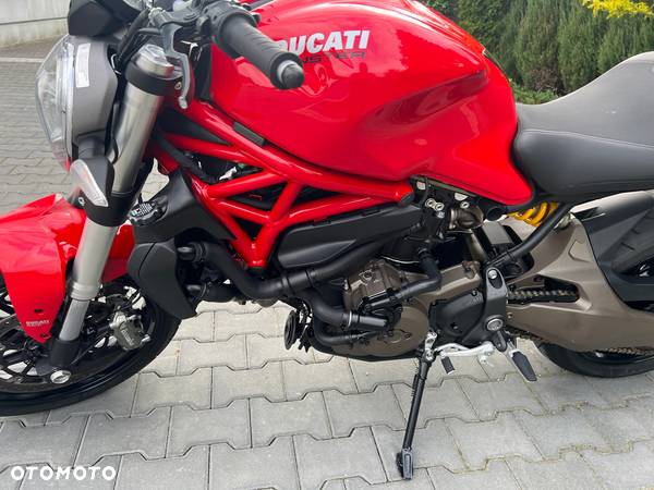 Ducati Monster - 23