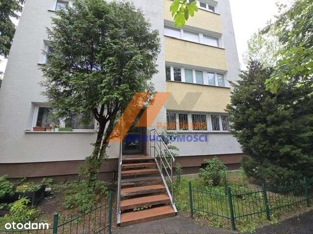 3 pokoje z oddzielną kuchnią, balkon.-18