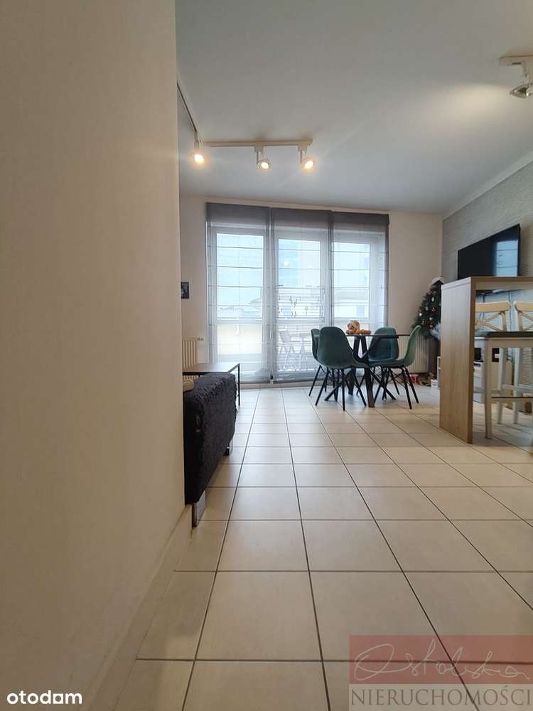 Z dużym balkonem i garażem w super lokalizacji-8