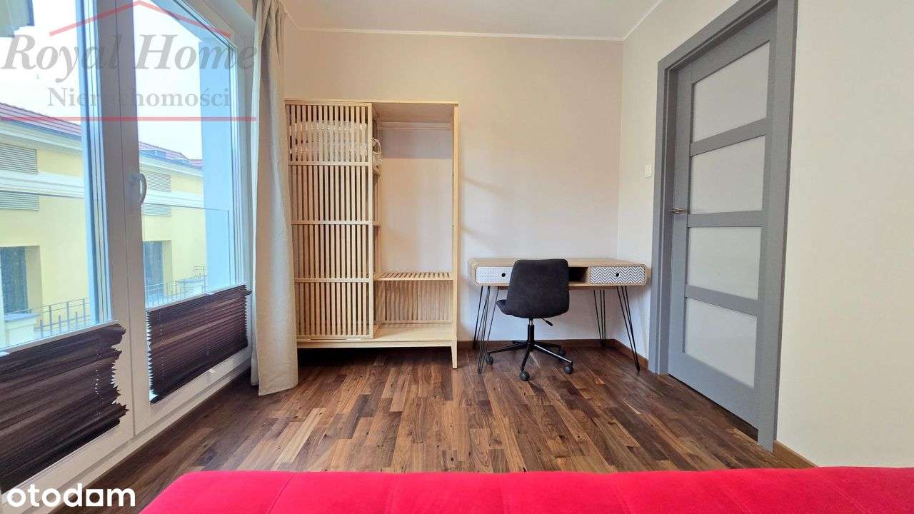 Nowoczesny, wyposażony 3 pok apartament.-6