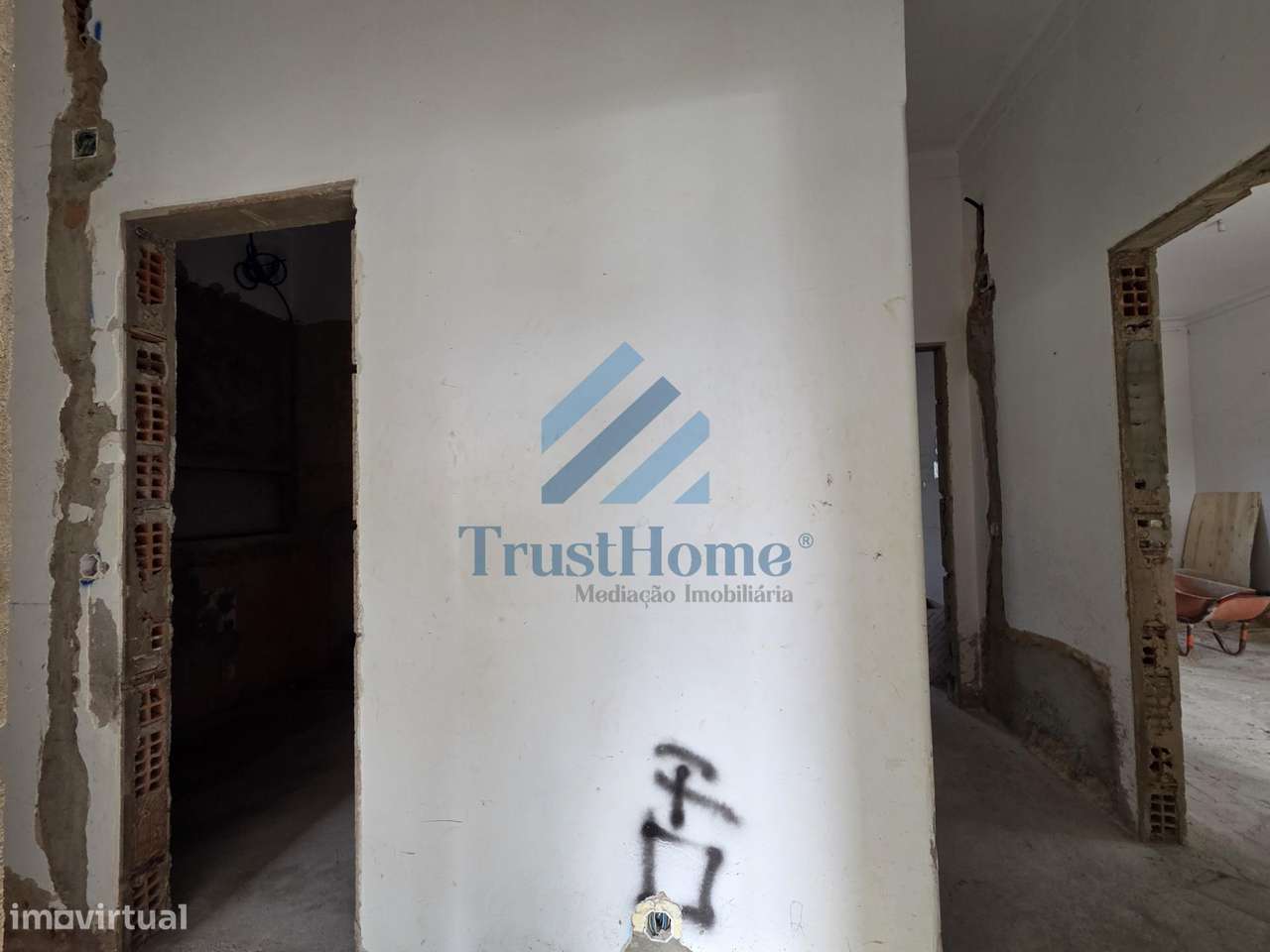 V4 para remodelação em São João da Ribeira a 13 Km de Rio Maior-28