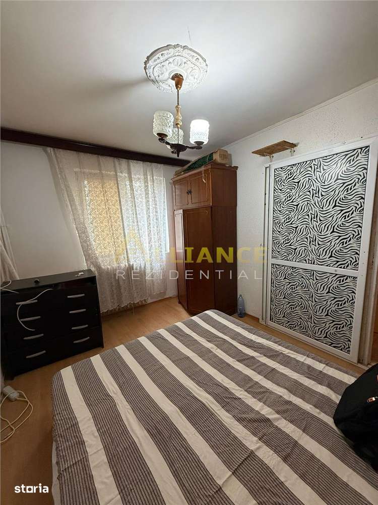 Ap.2 camere ,zona Brancoveanu,3-4 minute pana la STB.Mobilatutilat.