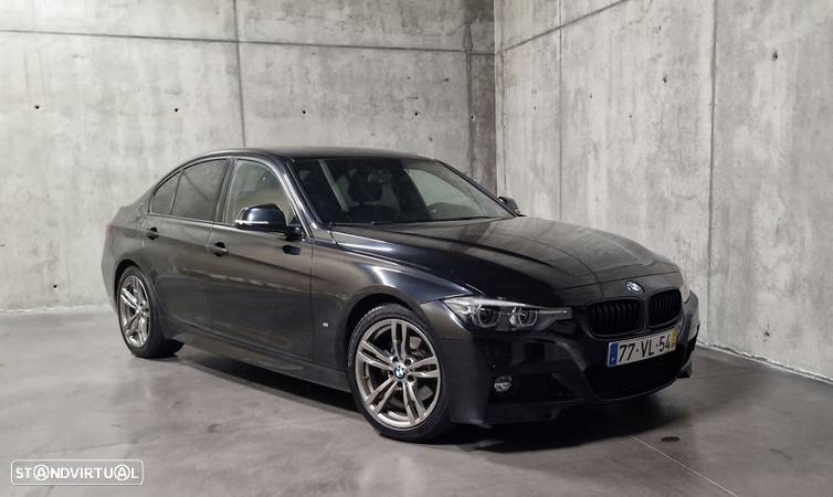 BMW 330 e iPerformance Pack M - 3