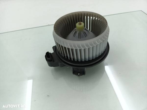 Ventilator bord Toyota AURIS 1.6i / 1ZR-FAE 2007-2012  272700-8103 - 1