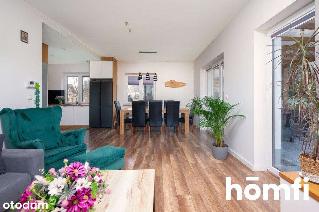 Dom z zadbanym ogrodem i wolnostojącym garażem - Pełny obrazek: 5/20