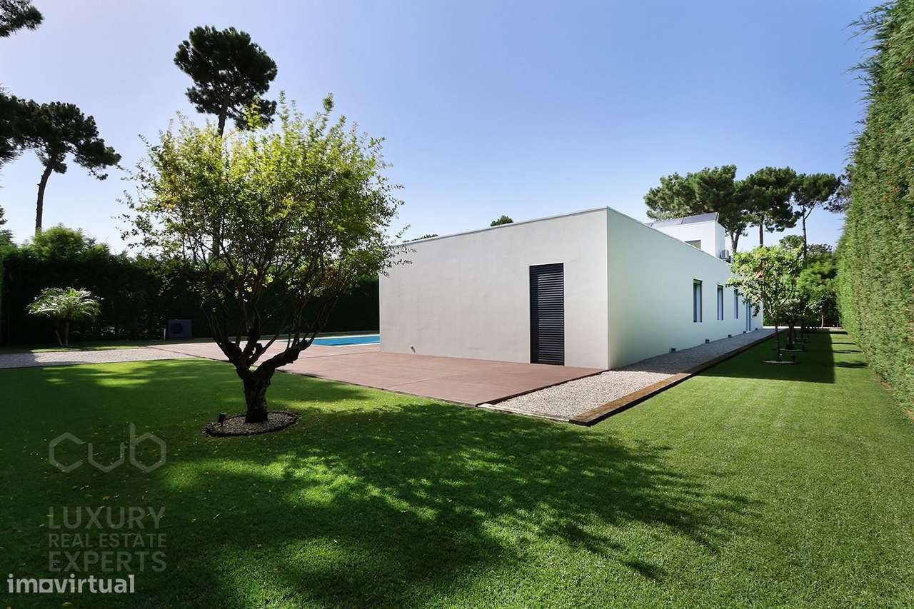 Moradia de Luxo T5 com Piscina na Herdade da Aroeira | Condomínio Priv-46