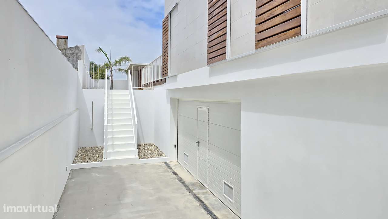 Arrendamento Apartamento T2 novo, na Praia da Barra - Grande imagem: 4/58