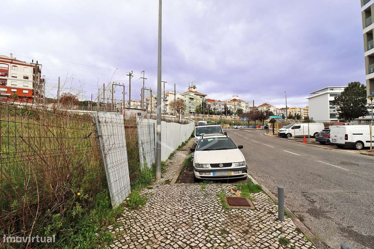 Terreno para constr. de prédio na urb. Villa Park, Amadora-12