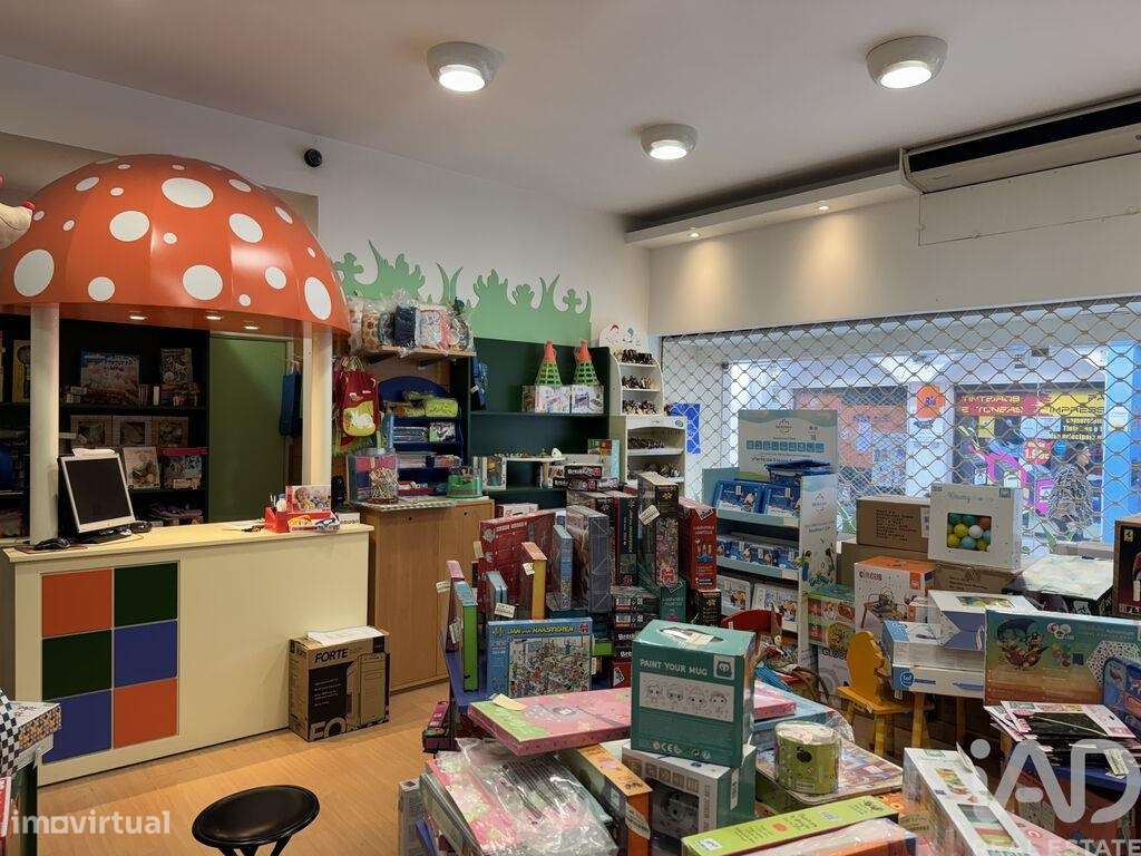 Loja / Estabelecimento Comercial em Portimão de 47,00 m2 - Grande imagem: 2/23