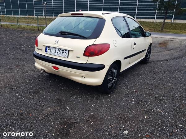 Peugeot 206 1.4 HDI Happy ABS - 5