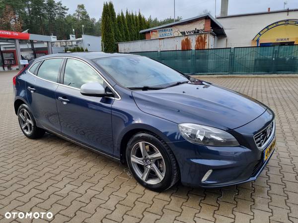 Volvo V40 D4 Drive-E R-Design Momentum - 11