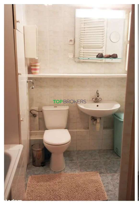 Przestronne 5 pokoi w spokojnej okolicy-7