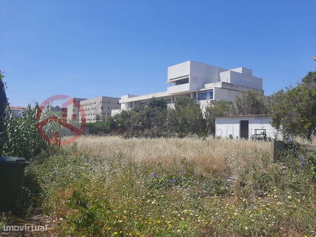 Terreno rústico urbanizável na Ajuda, Lisboa - Grande imagem: 4/17