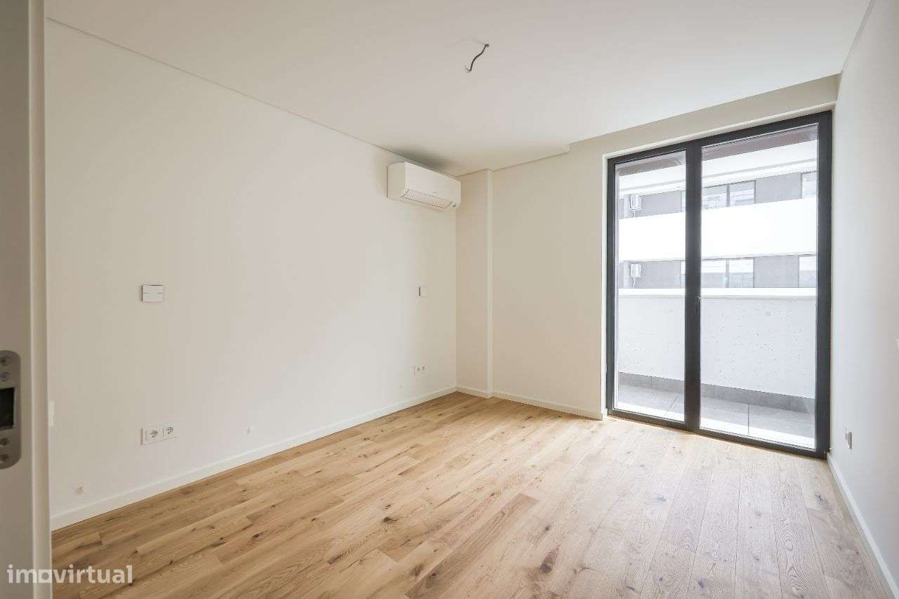 Apartamento T2+1 com varandas novo em Aveiro - Grande imagem: 4/16