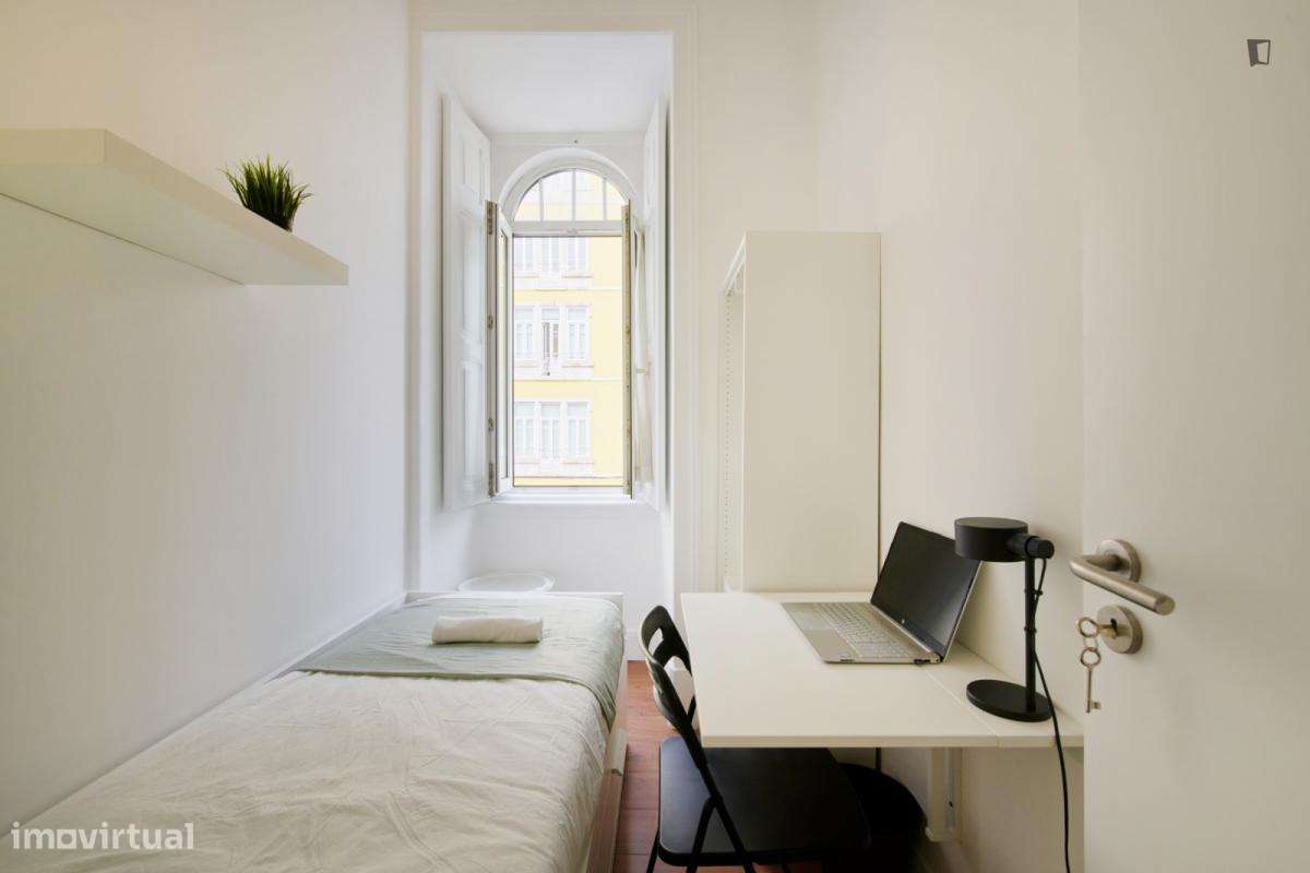 Quarto - localizado em Arroios Lisbon - Grande imagem: 4/7