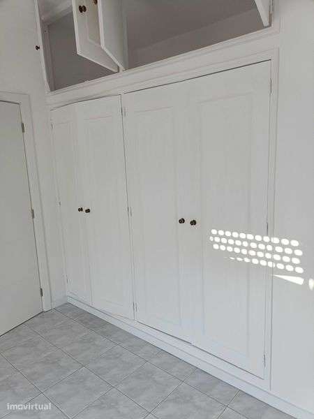 Alugo Moradia na Ladeira do Vau - Estrada de Monchique - Grande imagem: 4/8