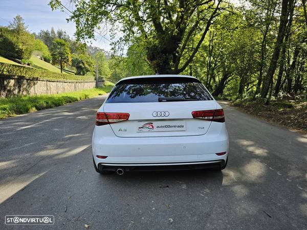 Audi A3 1.6 TDI S-line - 24