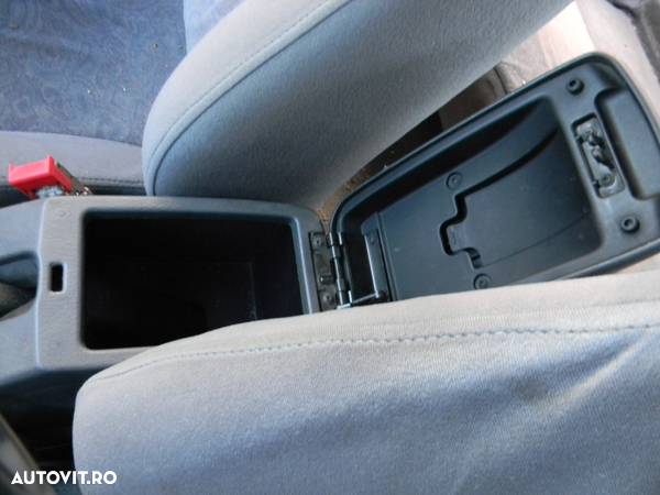 Dezmembrari  Rover 400 hatchback (RT)  1995  > 2000 416 Si Benzina - 43