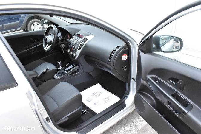 Kia Ceed Cee'd 1.4 GSL City - 18