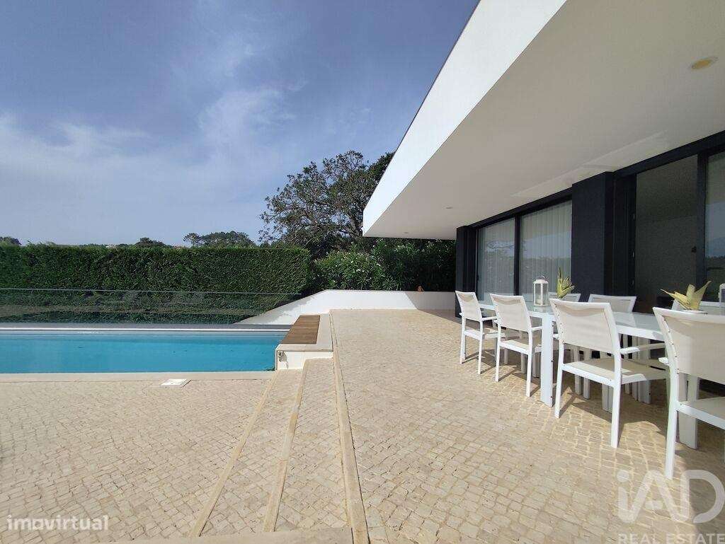 Casa / Villa T4 em Cela de 222,00 m2 - Grande imagem: 4/30