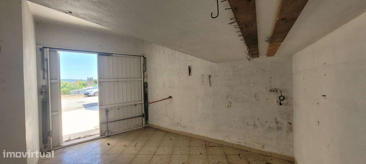 Moradia T2 em Lavos-27