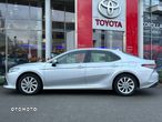 Toyota Camry - 5