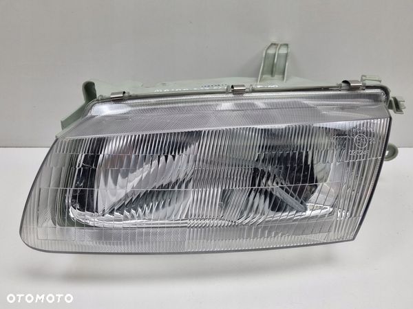 Mazda 323 BA SEDAN 95-98r PRZEDNIA LAMPA LEWA LEWY PRZÓD nowa - 1
