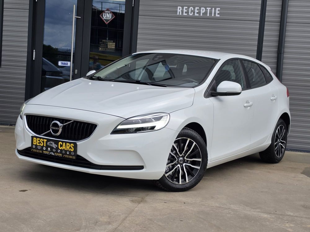 Volvo V40 2019