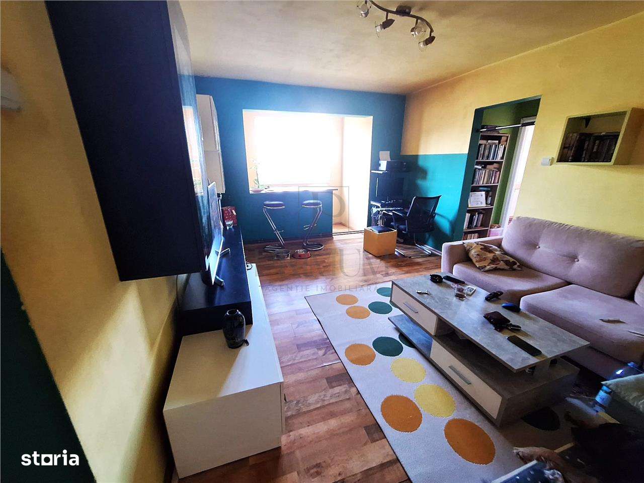 SPITALUL JUDETEAN - 4 cam - 2 balcoane - centrala proprie - clima - ET - Imagine principală: 1/9