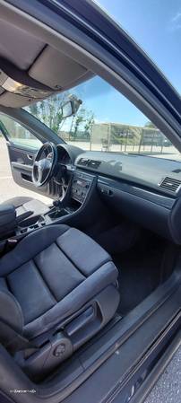 Audi A4 Avant 1.9 TDI M6 - 13