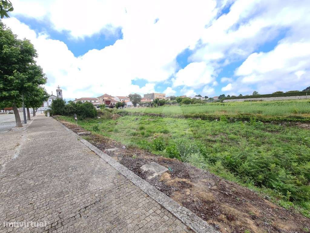Lote de terreno para moradias geminadas em Serezedo - Grande imagem: 4/11