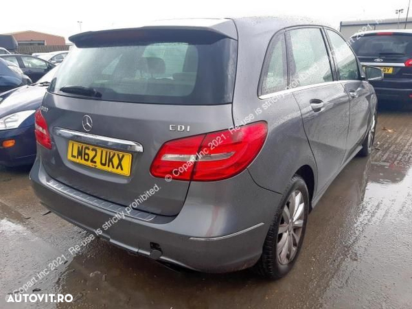 Dezmembrez Mercedes-Benz B-Class W246 [2011 - 2015] Hatchback B 180 CDI BlueEfficiency MT (109 hp) - 3