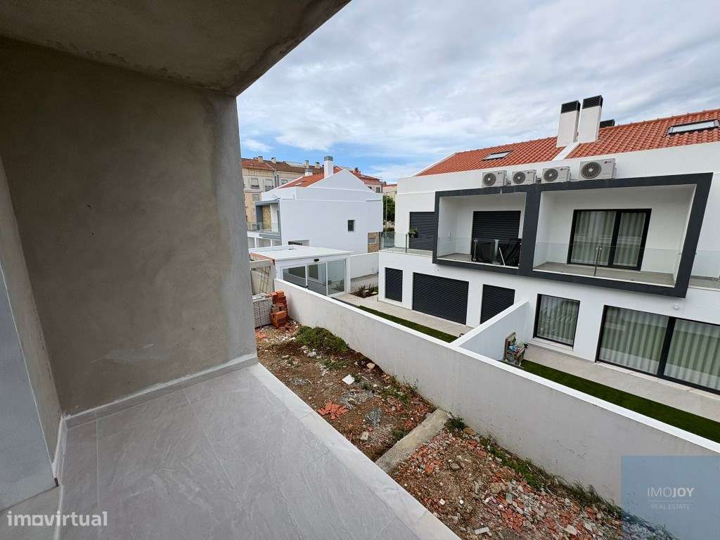 Moradia T3+1 na Abóboda-19