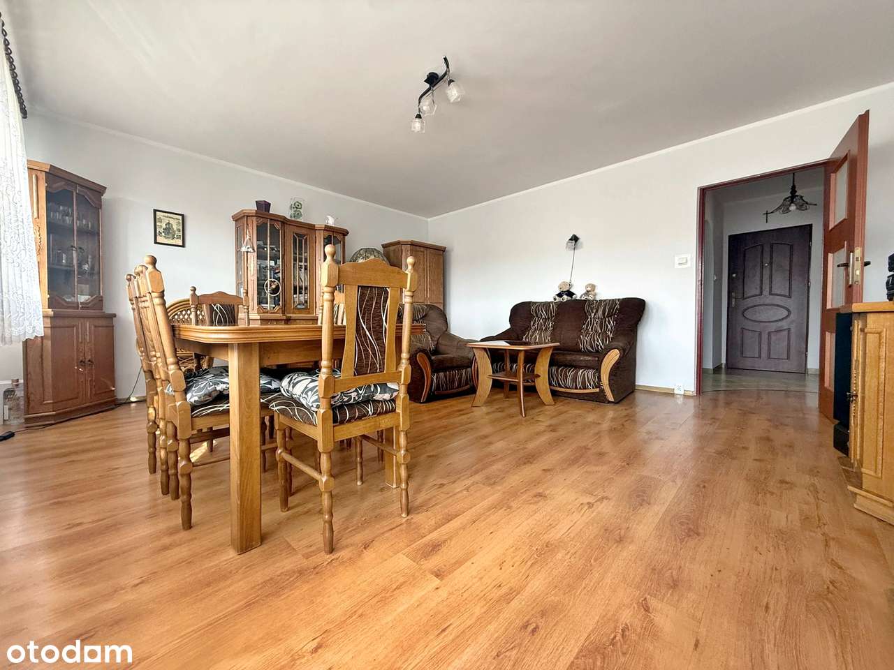 3pok(możliwość uzyskania4pok)/72m2/LOGGIA/zadbane-doWprowadzenia/Rąbin-5