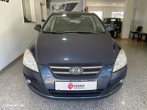 Kia Ceed 1.6 CRDi EX Eco - 3