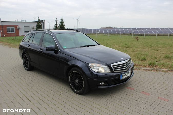 Mercedes-Benz Klasa C 200 T CDI DPF Automatik Elegance - 23
