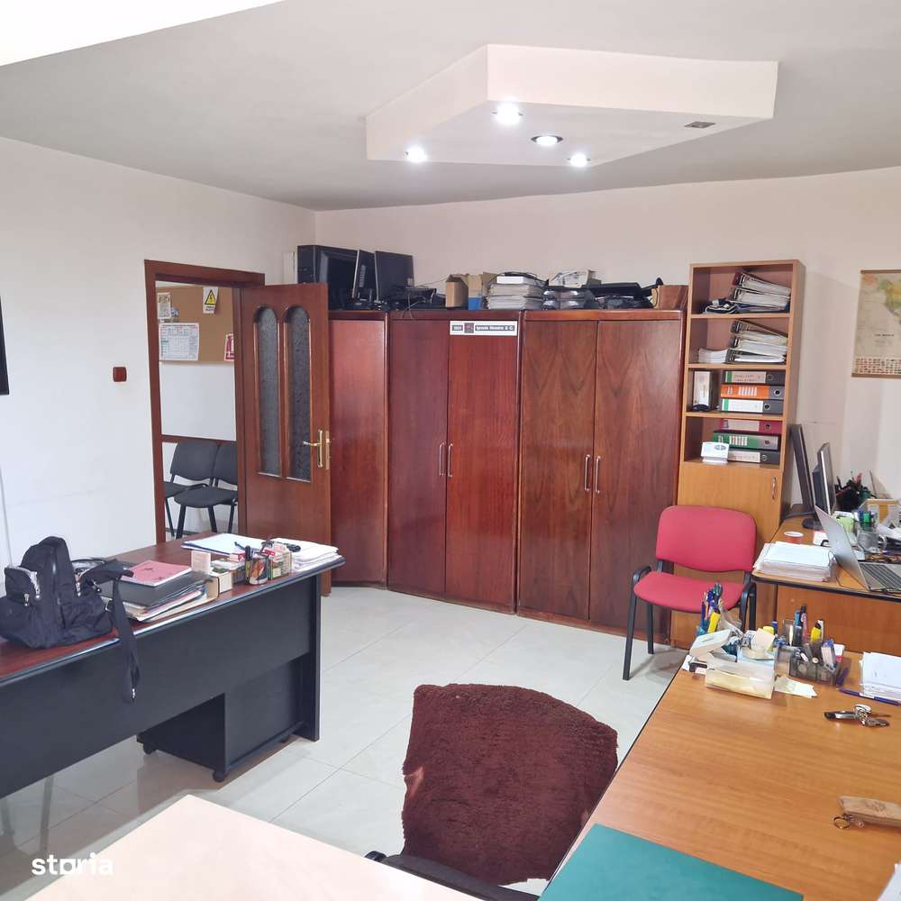 Institutul de Marina 3 camere 67 mp , gaze, ideal sediu firma, cabine - Imagine principală: 3/16